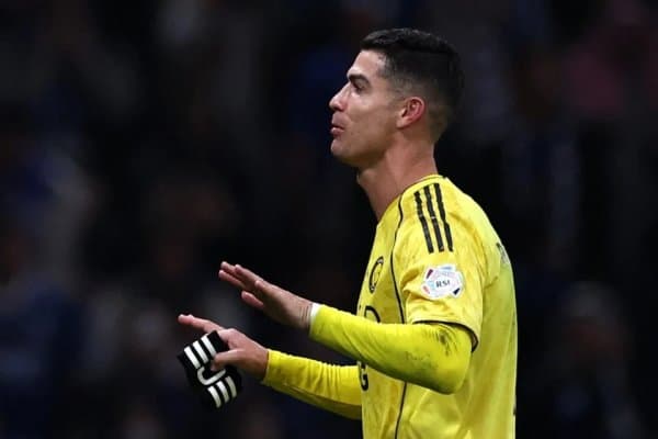 Фабрицио Романо муаммонинг асл сабаби ва Роналдунинг келажагини очиқлади