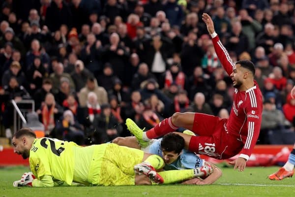 Юзидан даҳшатли зарба еган Ҳусановнинг ўйинига қандай хулоса берилди?