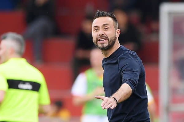 Таниқли мураббий машҳур клубдан кетди