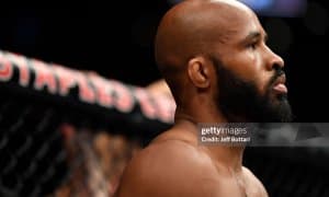 Деметриус Жонсон: "Вақтинчалик чемпионлик камари учун Жастин Гэтжи ва Арман Царукян жанг қилиши керак эди"