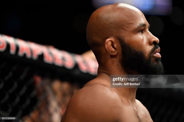 Деметриус Жонсон: "Вақтинчалик чемпионлик камари учун Жастин Гэтжи ва Арман Царукян жанг қилиши керак эди"