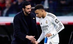 Арбелоа “Реал” юлдузлари “диктатураси”дан азият чекмоқда