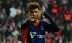 Италия матбуоти: Шомуродов қимматбаҳо юлдузларни сўндириб қўйди