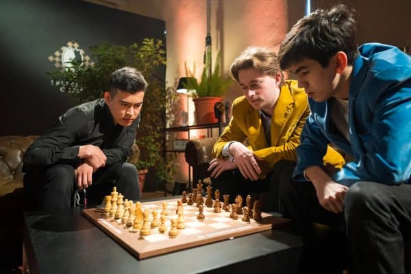 FIDE Freestyle бўйича Жаҳон Чемпионати. Синдаров ғалаба билан бошлади, Абдусатторовда мағлубият!