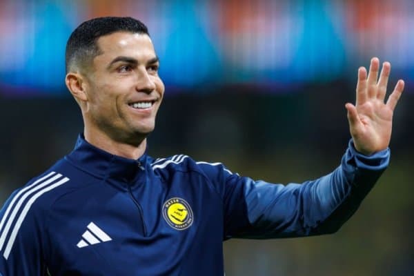 Роналду қарорини бирдан ўзгартирди