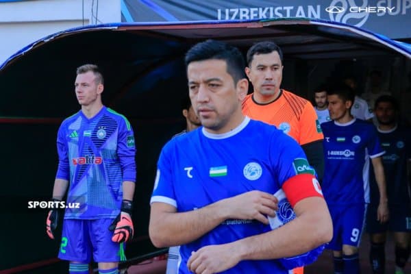 Расман: "Металлург" ўз сафига Азим Аҳмедовни қўшиб олди!