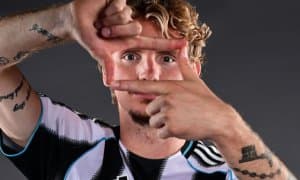 Англия клуби ўтган ёз рекорд суммага олинган юлдузни тезроқ йўқотмоқчи