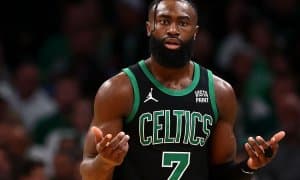 Баскетбол юлдузи UFC билан шартнома имзоламоқчи