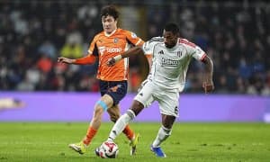 Файзуллаев ва Шомуродов "Бешиктош"га баҳсда неча баллга лойиқ кўрилди?   