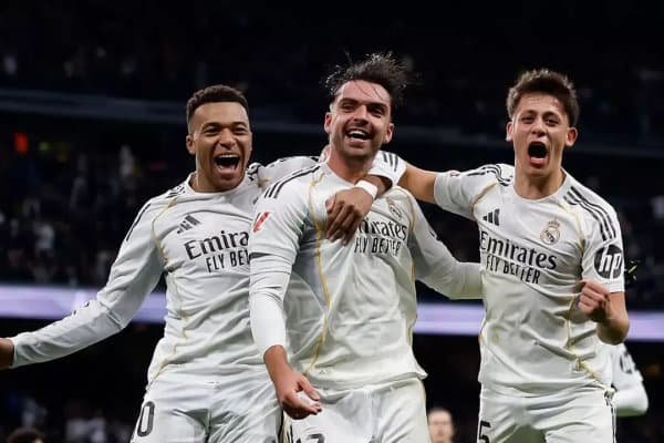 “Реал” бир вақтнинг ўзида олти нафар ўйинчини таклиф қилади