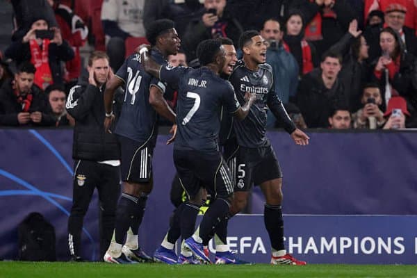 Винисиус: "Мбаппени ҳар ёзда "қачон келасан?" деб сўрардим"