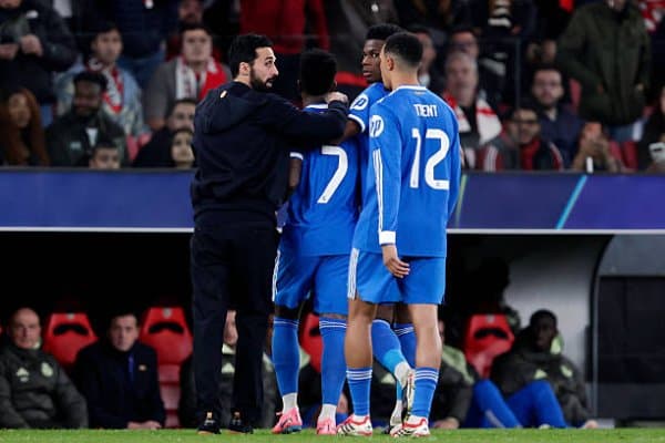 Арбелоа бошчилигидаги "Реал" барча ўйинларда гол урмоқда