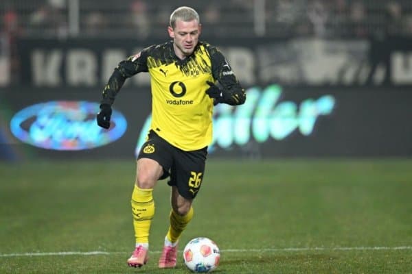 МЮ ва “Ньюкасл” “Боруссия” ҳимоячисини учун курашга қўшилишди