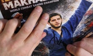 Ислом Махачев: "Дунёдаги энг яхши ММА жангчилари — самбочилар"