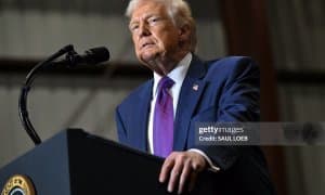 Дональд Трамп Криштиану Роналдуга мурожаат қилди