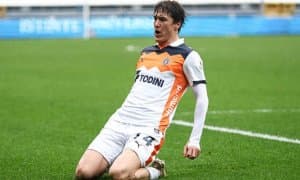 Шомуродов ўзига ёқадиган жамоа топди