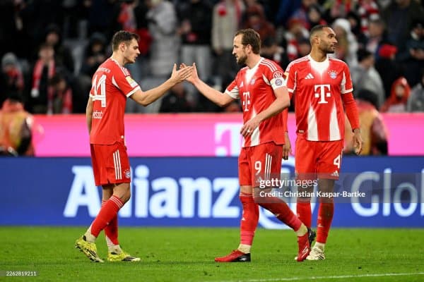 Бундеслига. "Бавария" голларга бой ўтган ўйинда ғалаба қозонди