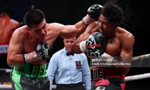 Бектемир Мелиқўзиев рақибини муддатдан аввал "ер тишлатди"