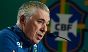 Анчелотти энг кўп маош олувчи мураббийга айланиши мумкин