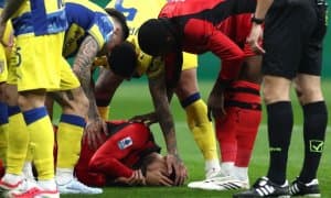 Юзидан зарба еган машҳур футболчи учун мавсум тугади