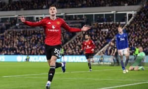 АПЛ. "Манчестер Юнайтед" сафарда "Эвертон"ни кичик ҳисобда мағлуб этди