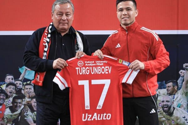 Азиз Турғунбоев: "Бундай мухлислари бор жамоада ўйнашни ҳамма футболчилар орзу қилади"