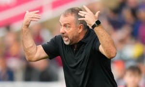 Флик “Барса” футболчиларини аёвсиз жазолай бошлади