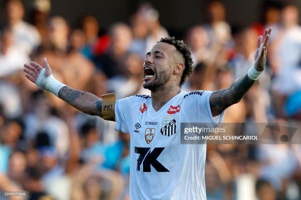 Анчелотти Неймар борасида қарор қабул қилди