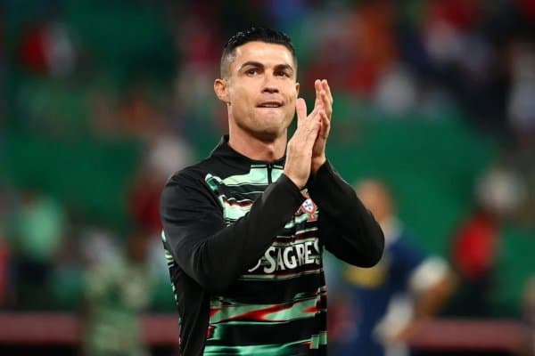 Европада Роналдуни оладиган суперклуб топилди