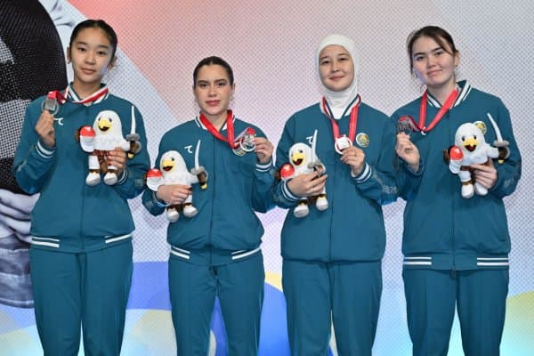 Қиличбозлик. Қизларимиз Осиё чемпионатида иккинчи ўринни эгаллади!