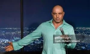 UFC нинг таниқли шарҳловчиси Жо Роган ММА қоидаларини ўзгартириш бўйича ноодатий таклиф киритди!