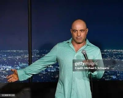 UFC нинг таниқли шарҳловчиси Жо Роган ММА қоидаларини ўзгартириш бўйича ноодатий таклиф киритди!