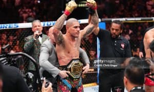 Расман: Алекс Перрейра чемпионлик камаридан воз кечди