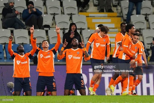 Туркия кубоги. "Истанбул Башакшеҳир"нинг "Трабзонспор"га қарши асосий таркиби маълум