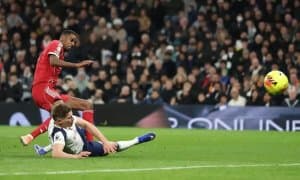 Икки суперклуб “Реал” билан тезкор ҳимоячини талашяпти