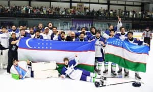 Ёш хоккейчиларимиз жаҳон чемпионатини ажойиб ғалабалар билан бошлашди