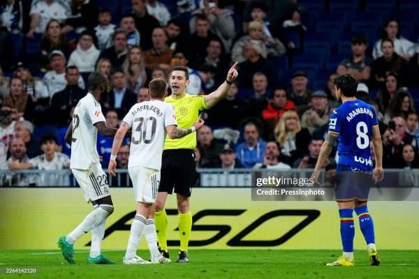 Ана холос! "Реал" ҳужумчиси икки ўйинга дисквалификация қилинди