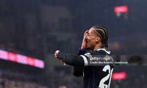 АПЛ. "Челси" сафарда "Астон Вилла"ни йирик ҳисобда ютди 