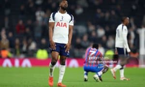 АПЛ. "Тоттенхэм" қулашда давом этмоқда. Жамоа ўз уйида "Кристал Пэлас"га ютқазди 