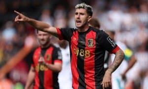 “Барселона” ва 4 та Европа клублари “Борнмут” ҳимоячиси учун курашишяпти