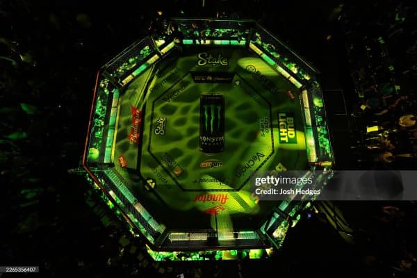 "UFC 326" турнирининг бонус эгалари маълум