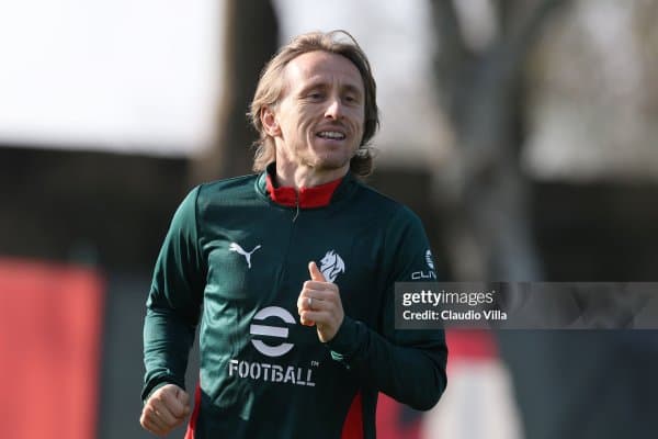 Лука Модрич дербига оиласи ва дўстлари учун 60 та чипта сотиб олди