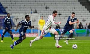 Лига 1. "Лион" сўнгги дақиқада гол уриб, мағлубиятдан қутилиб қолди