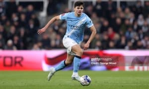 Англиялик собиқ футболчи ва эксперт Ҳусанов ҳақида фикр билдирди