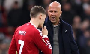 Алонсо “Ливерпуль”ни бошқарадиган бўлди. Слотга оғир шарт қўйилди