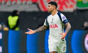 Бу клубдан барибир кетаман!