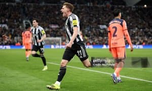 ЕЧЛ. "Барса" сўнгги секундларда мағлубиятдан қутилиб қолди