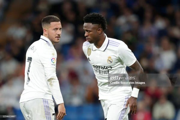 Азар: "Винисиусга босим жуда катта, одамлар унинг қандай ажойиб футболчи эканини унутиб қўйишмоқда"