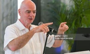 Жанни Инфантино ЖЧ дебютантларини табриклади