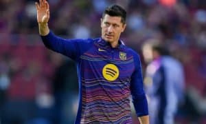 Левандовскига топ-клубдан иш чиқди